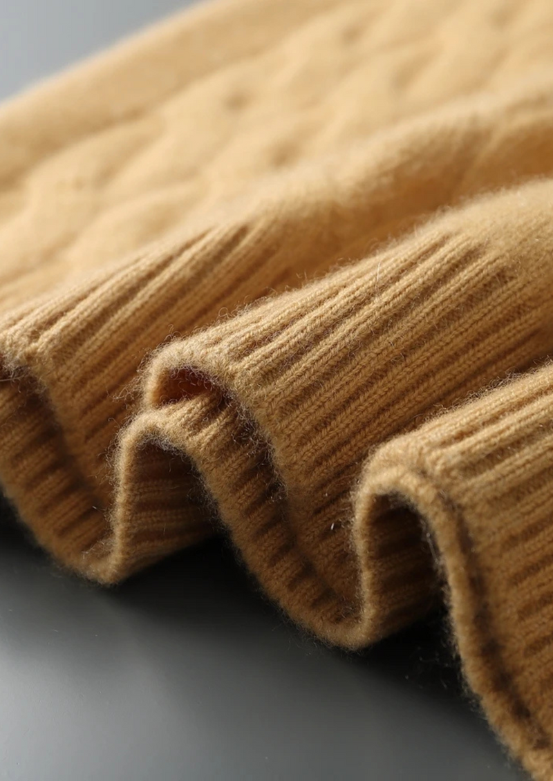 NOBA WOOL CABLE CREWNECK