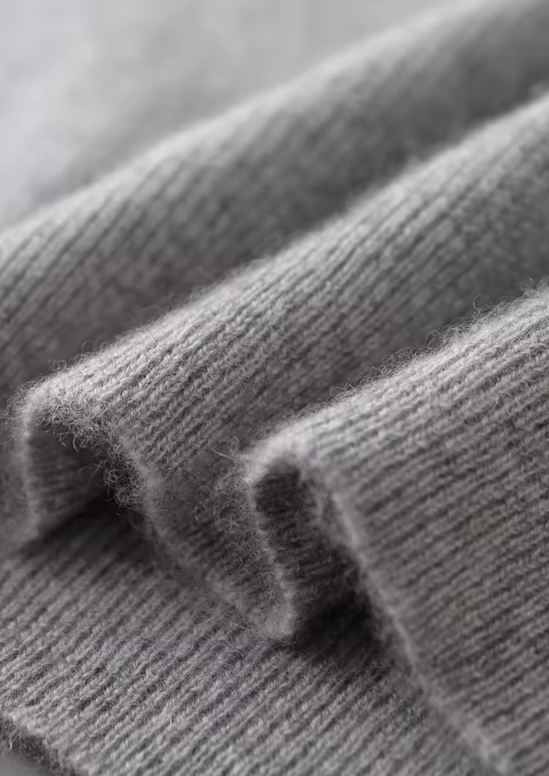 100% CASHMERE CREWNECK VEST