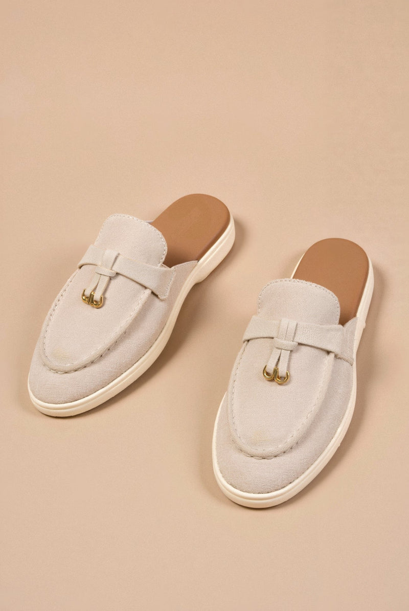 Solid Toe Slip Flat Shoe Sandals