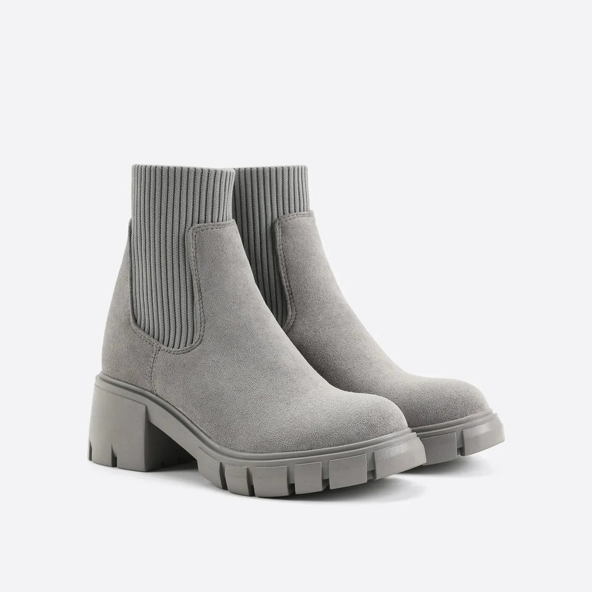 New without box Cestfini Gray Suede Chelsea Boots. Amazon.com | Cestfini Camel Chelsea Boots Men Classic  main image 3
