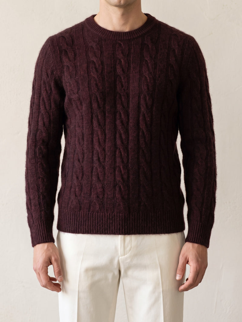 Cashmere Cable Knit Sweater – Bordeaux lifestyle