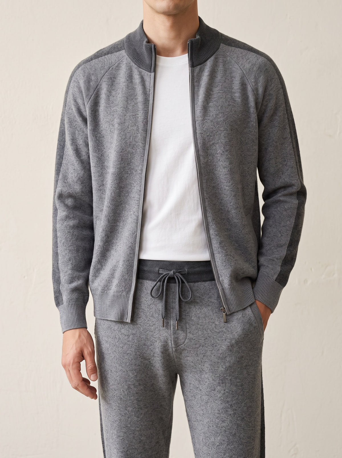 100% Cashmere Leisure Tracksuit – Dark Gray lifestyle