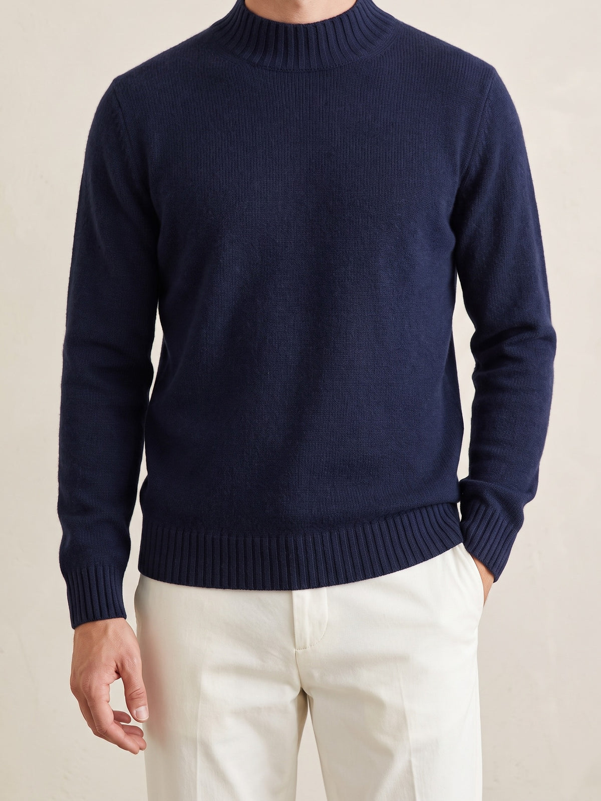 100% Cashmere Mockneck Sweater – Navy Blue lifestyle