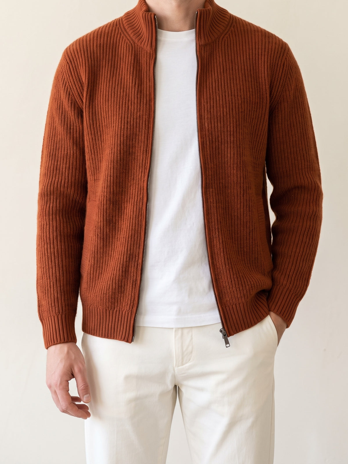 100% Cashmere Ribbed Vest – Wine lifestyle