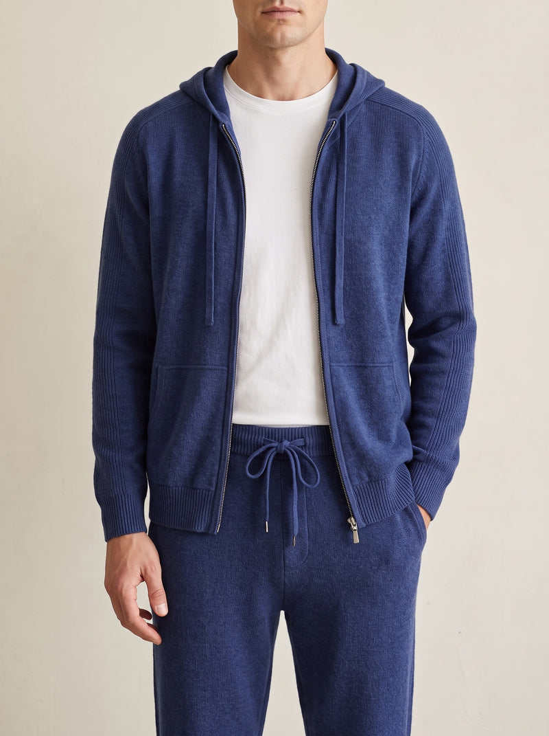 100% Cashmere Tracksuit V3 – Blue lifestyle
