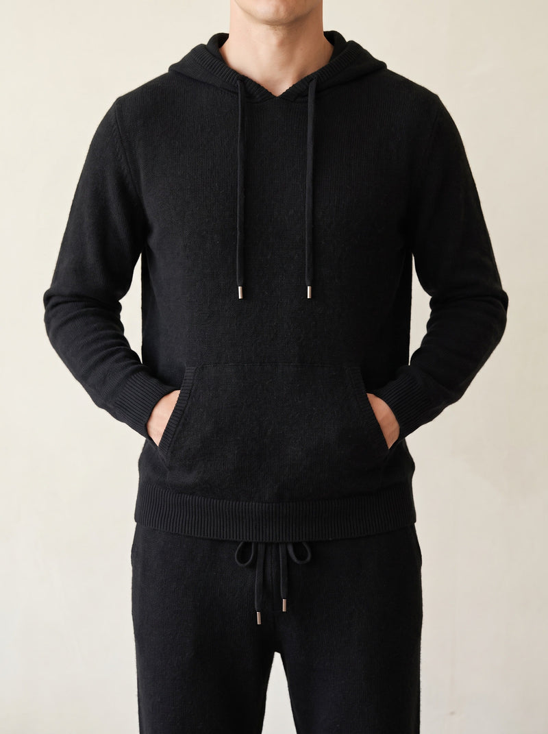 100% Merino Wool Savro Tracksuit – Black lifestyle