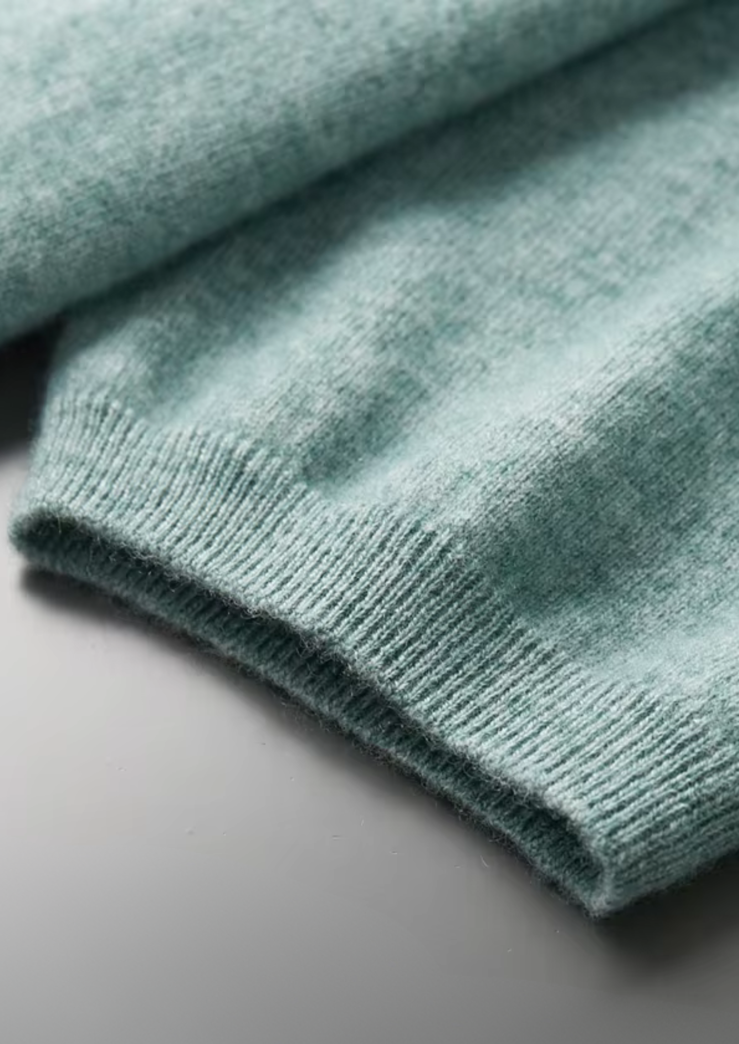 N°03 · Sage & Espresso