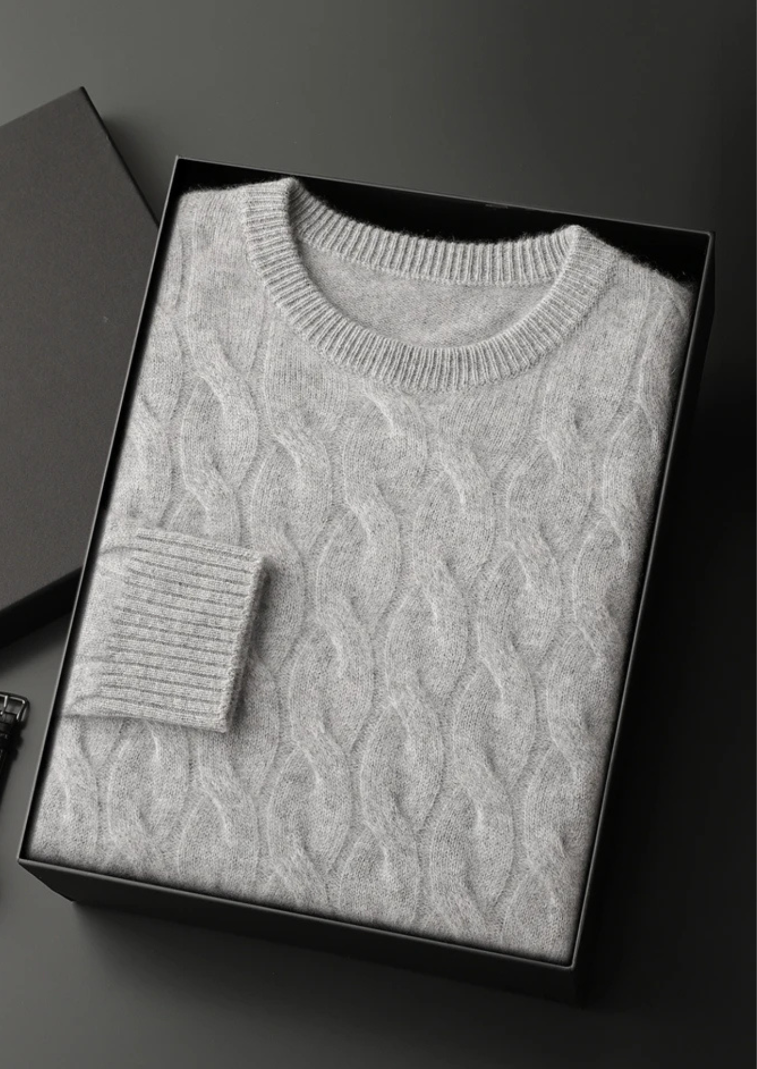 NOBA WOOL CABLE CREWNECK