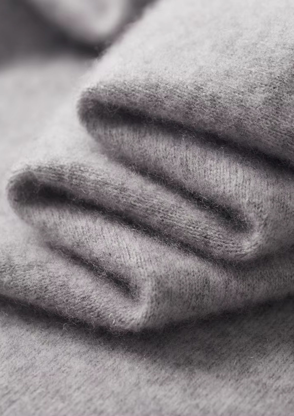100% CASHMERE Performance Wear