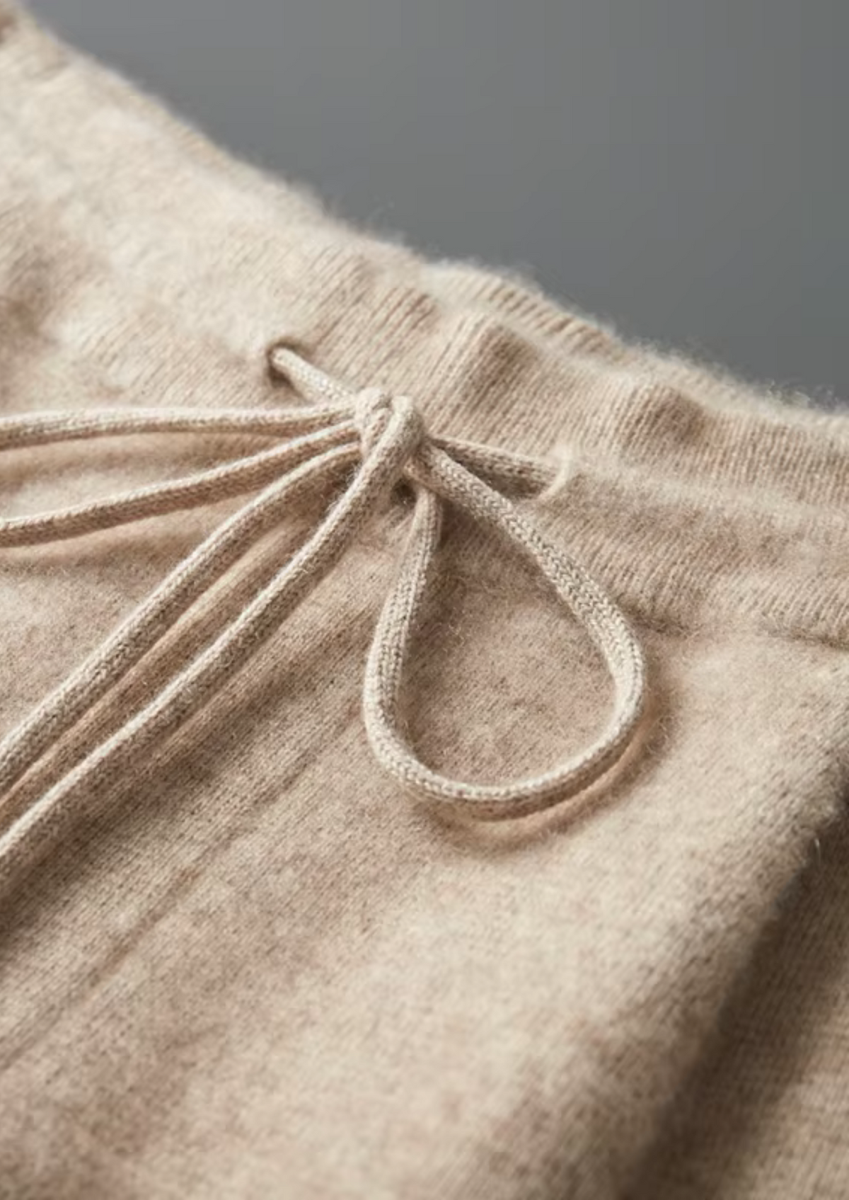 100% CASHMERE HOODED LEISURE SET
