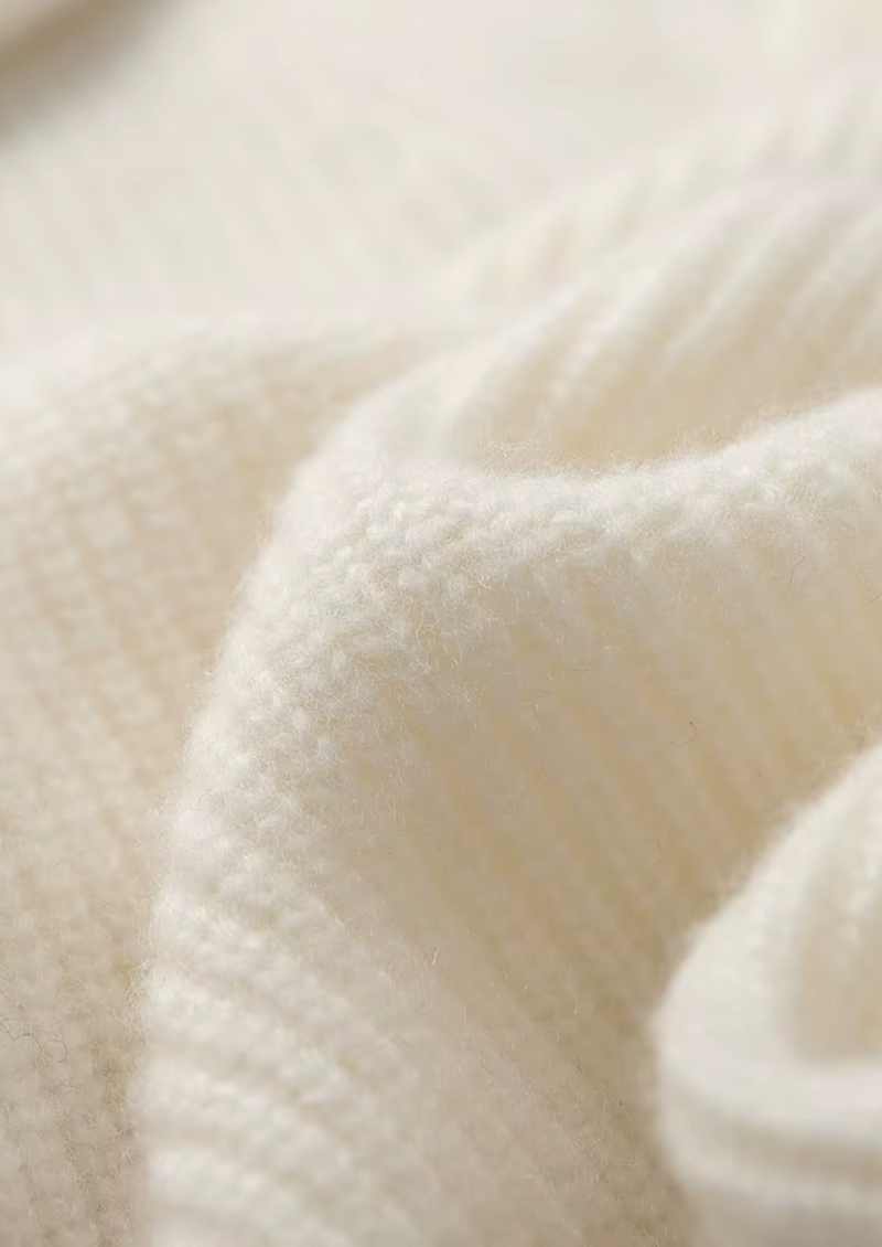 100% CASHMERE RIBBED V-NECK SWEATER