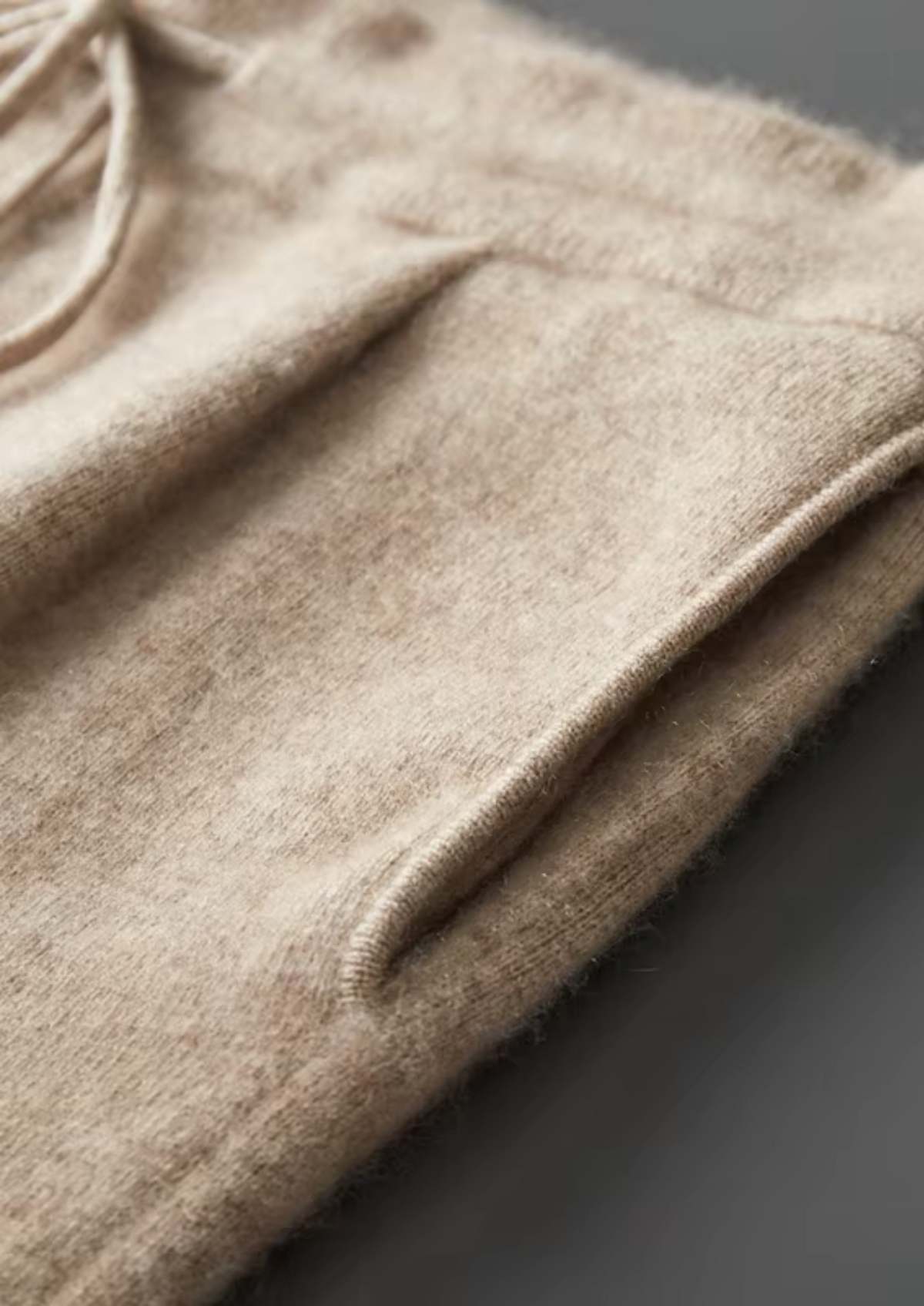 100% CASHMERE HOODED LEISURE SET