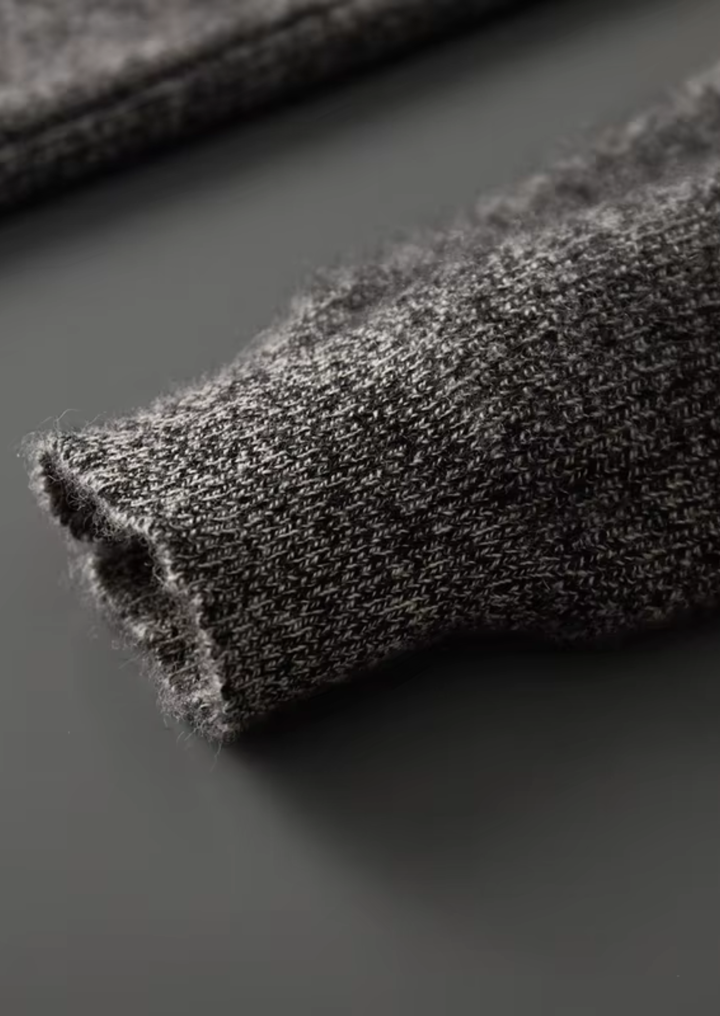 100% CASHMERE STRIPED ZIP CARDIGAN