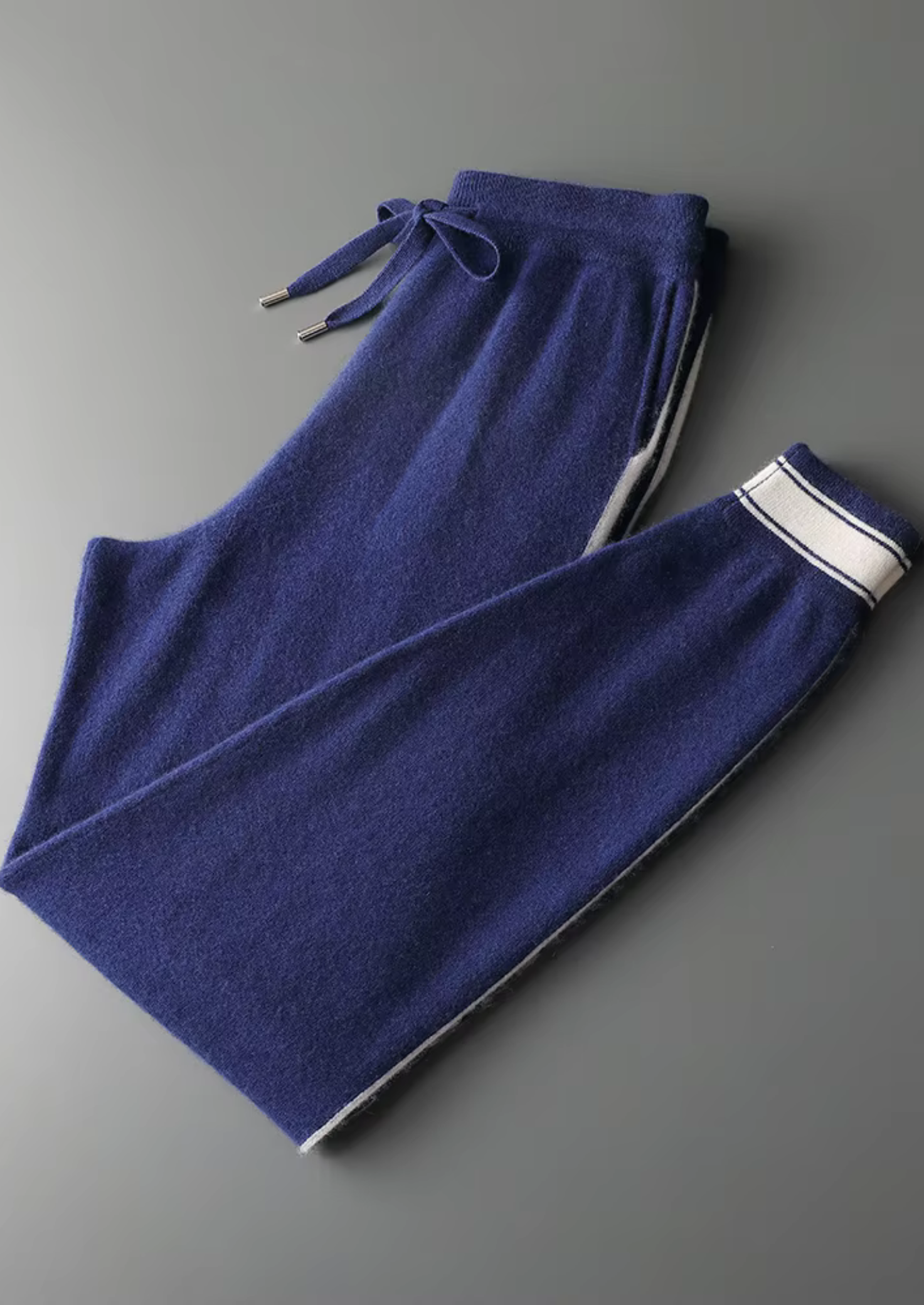 100% CASHMERE Performance Wear