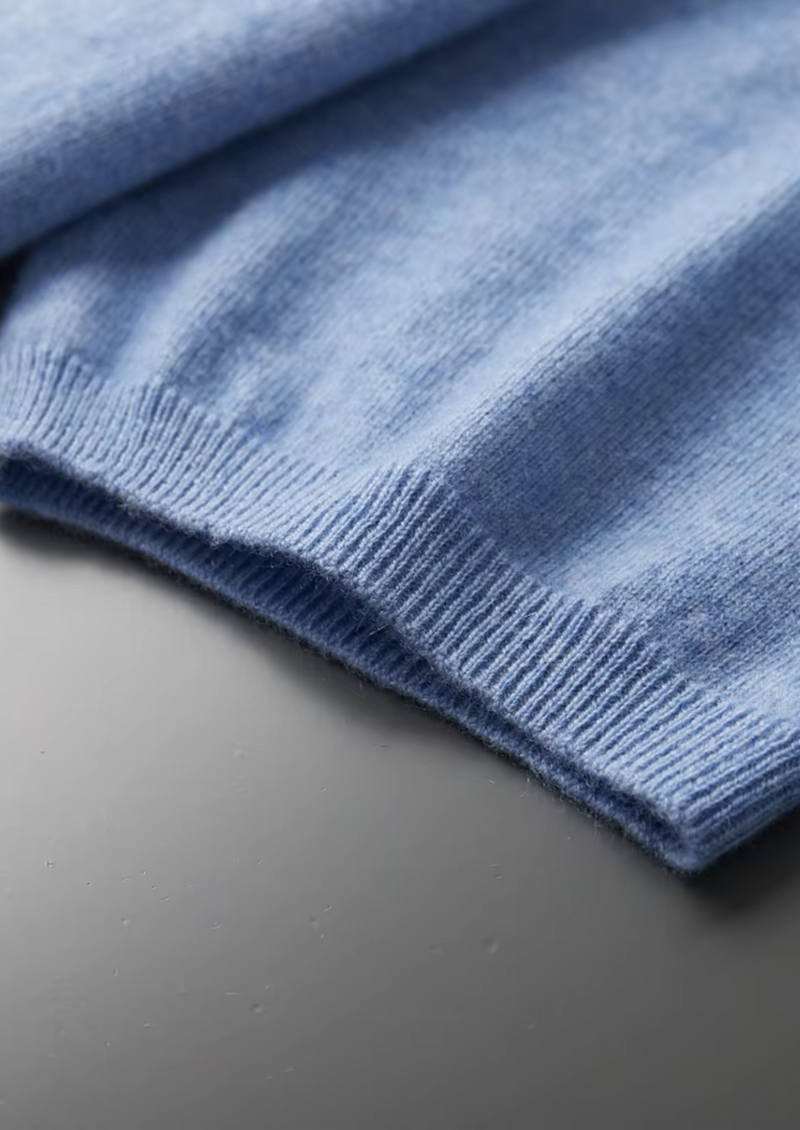 100% CASHMERE MOCK NECK T-SHIRT