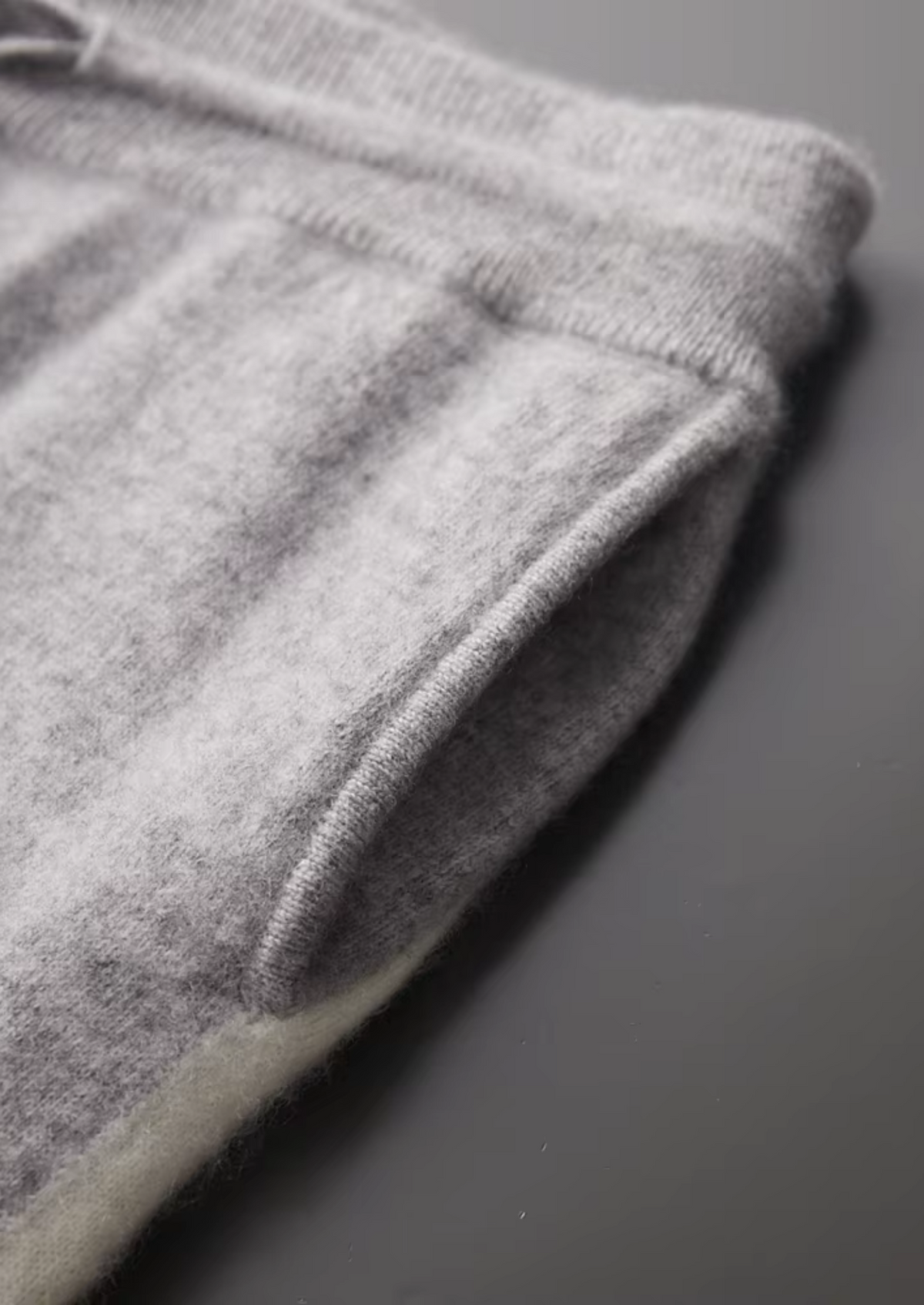 100% CASHMERE Performance Wear