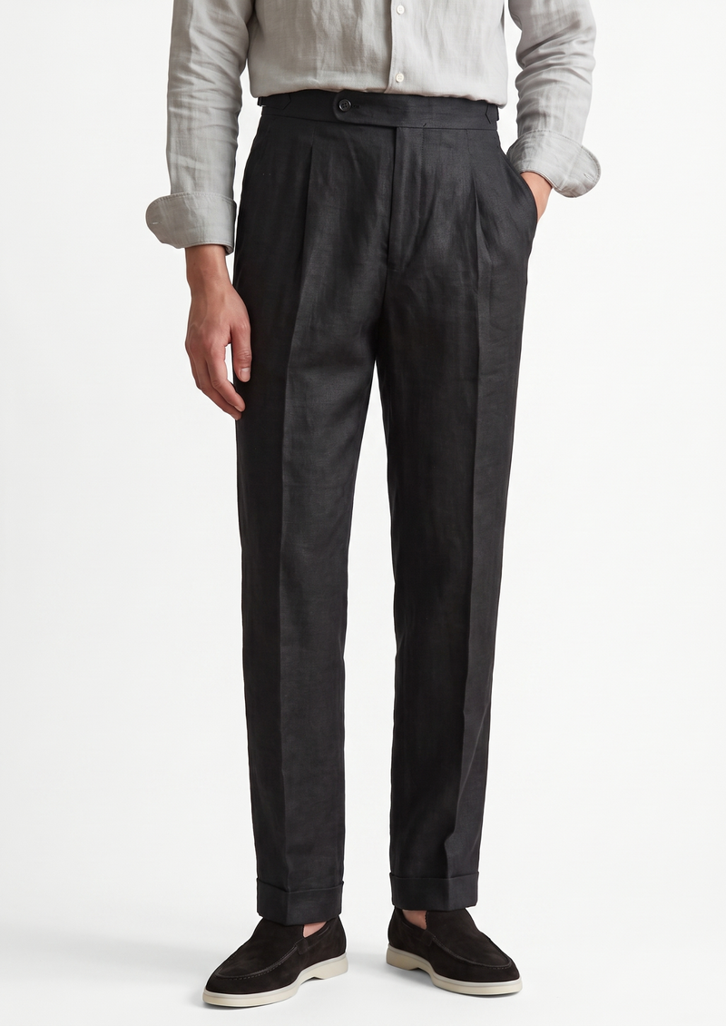 N°04 · Onyx & Charcoal