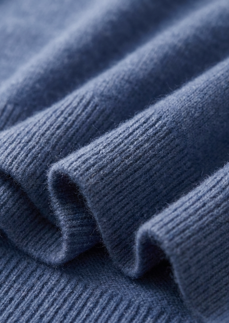 100% CASHMERE CLASSIC CREWNECK T-SHIRT