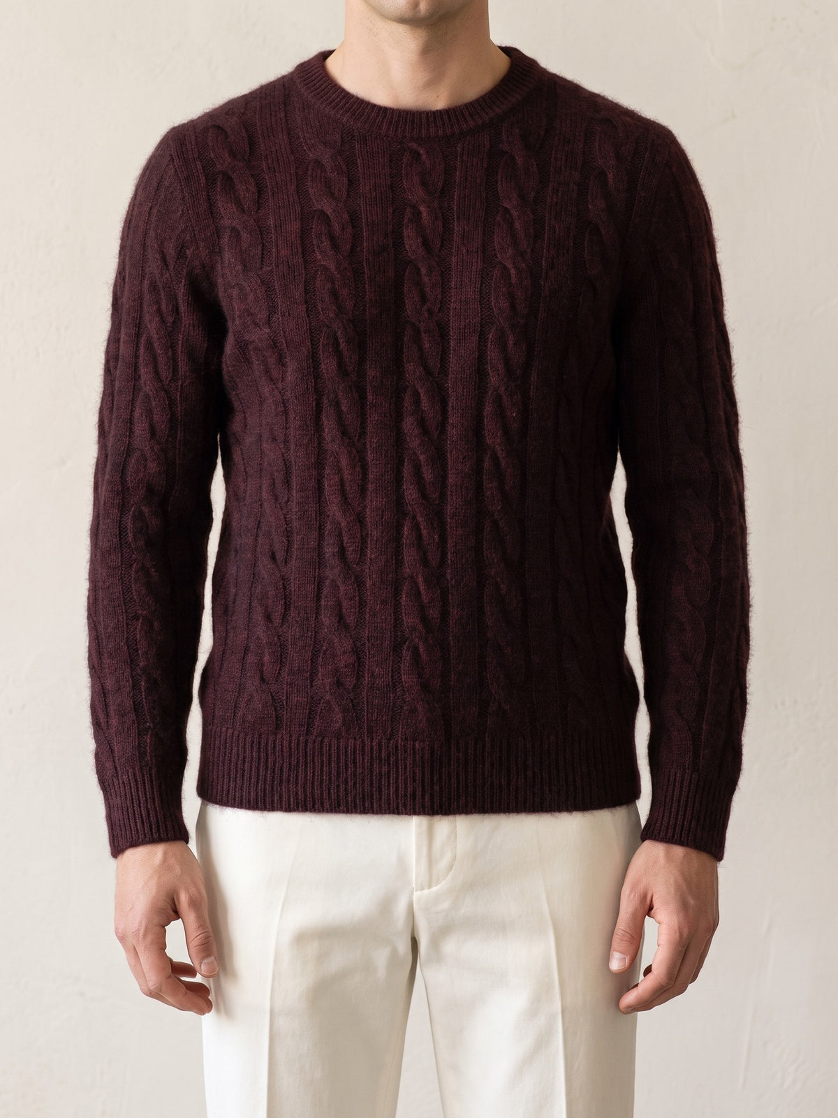 Cashmere Cable Knit Sweater – Bordeaux lifestyle