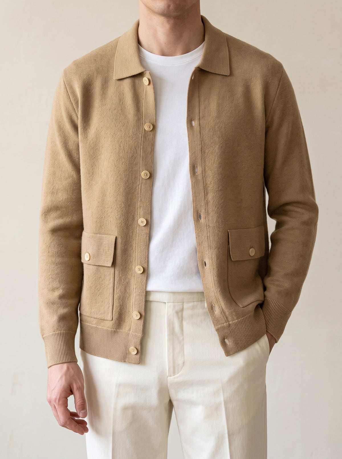 100% Cashmere Jacket – Camel lifestyle