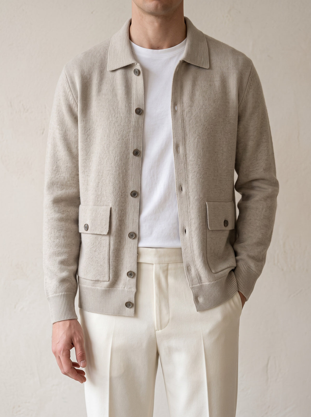 100% Cashmere Jacket – Ivory lifestyle