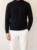 100% Cashmere Mockneck Sweater – Black lifestyle