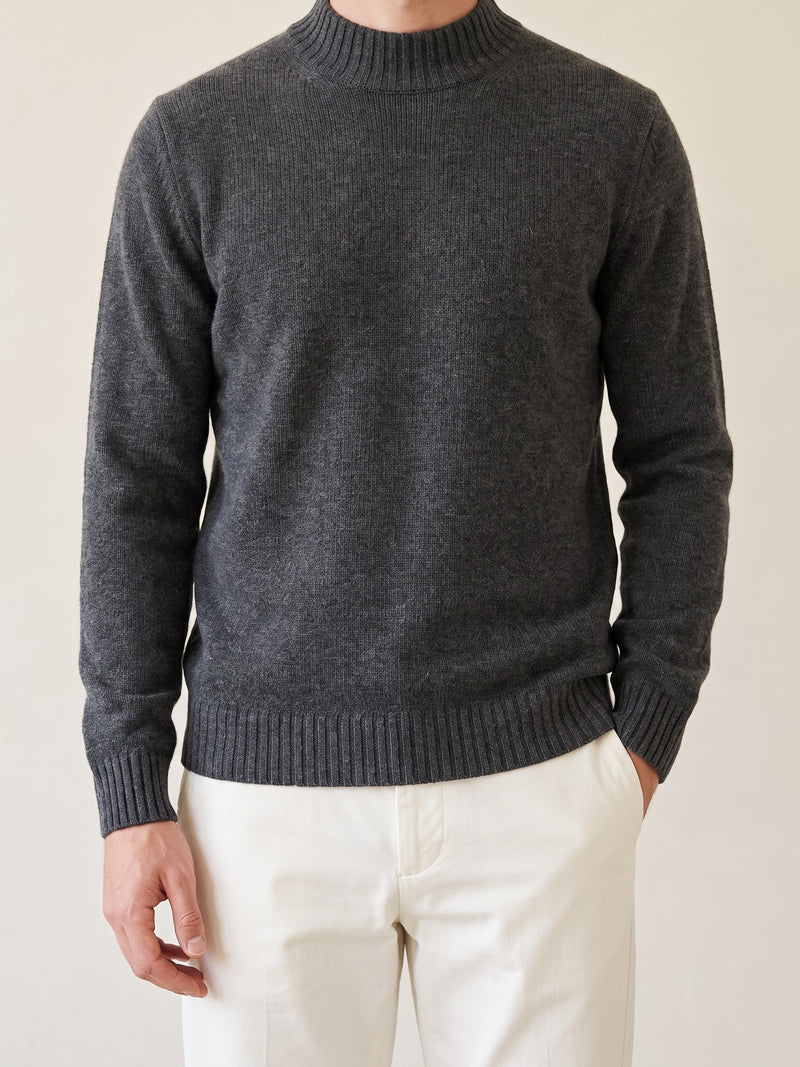 100% Cashmere Mockneck Sweater – Dark Gray lifestyle