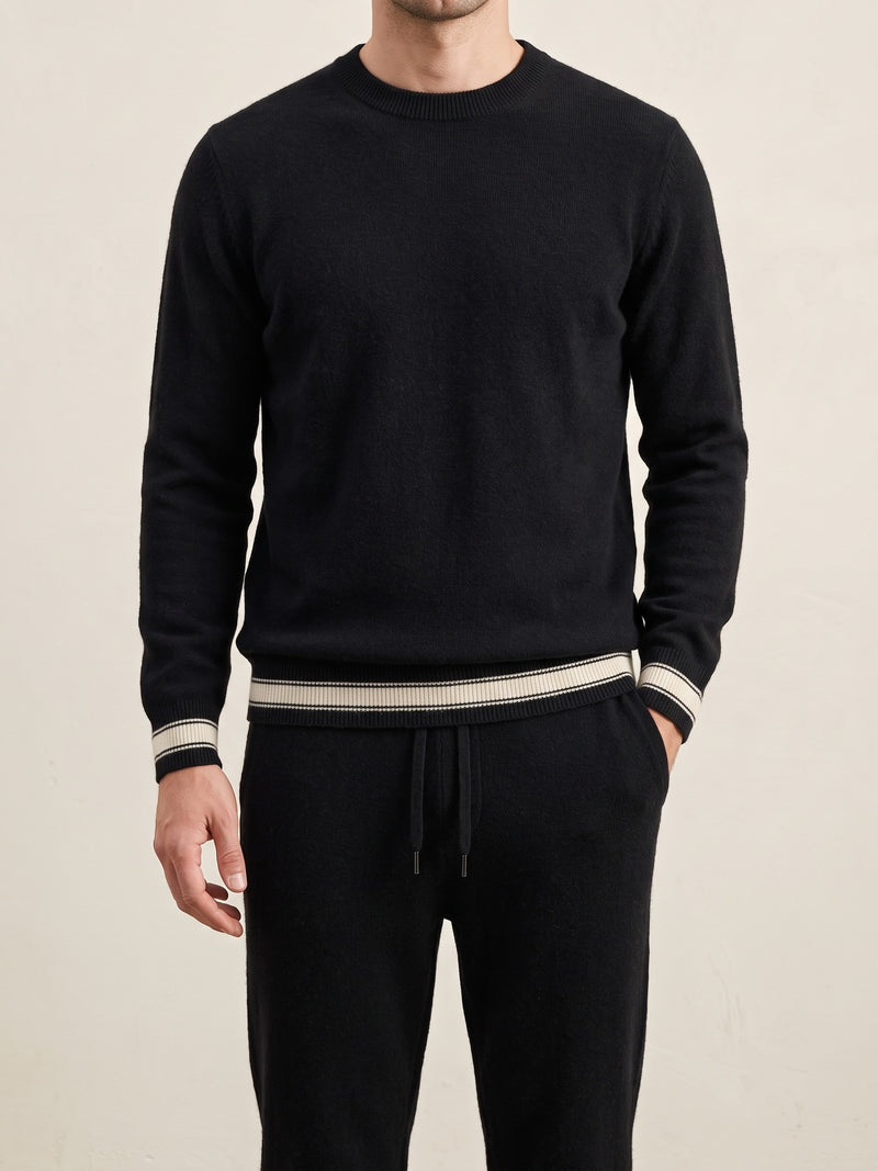 100% Cashmere Performance Wear – Black lifestyle