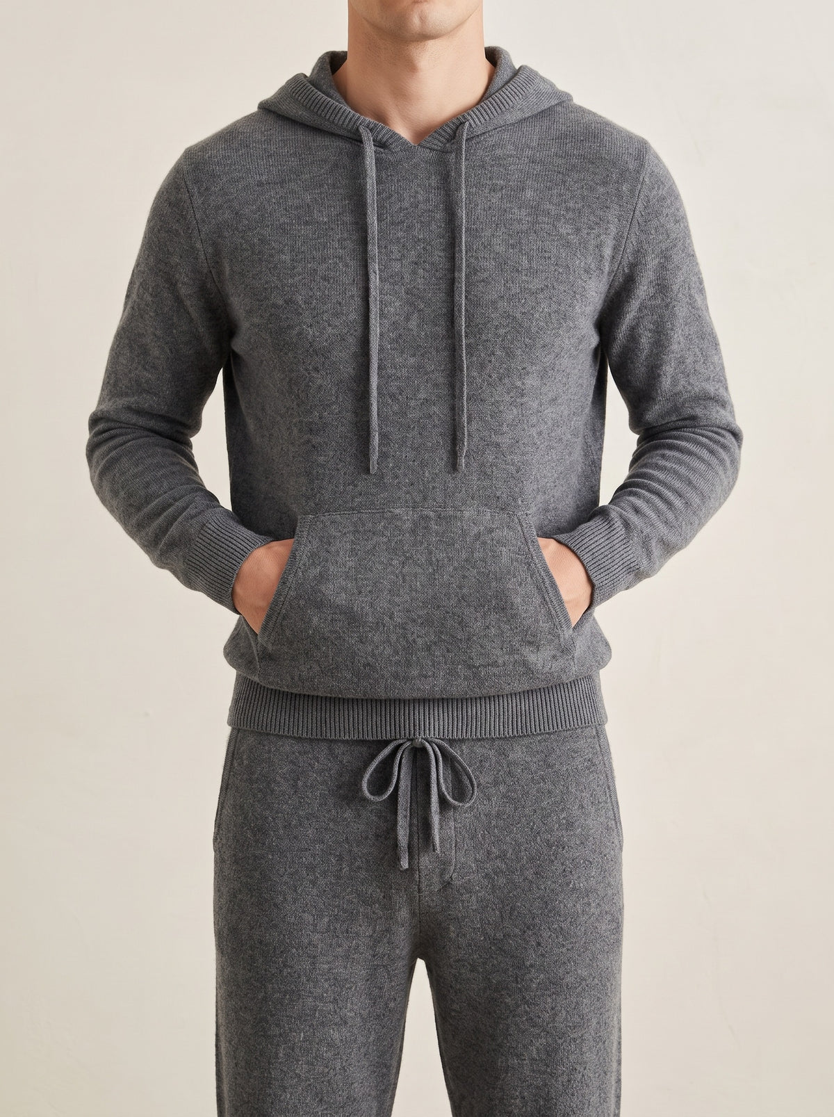 100% Merino Wool Savro Tracksuit – Dark Gray lifestyle