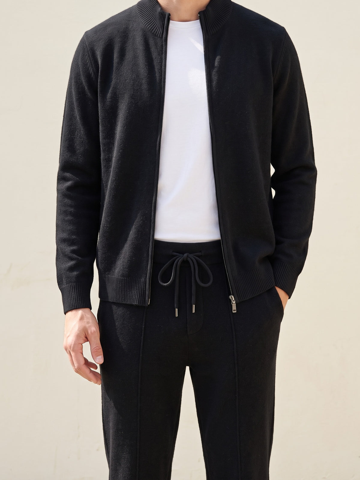 100% Merino Wool Tracksuit V2 – Black lifestyle